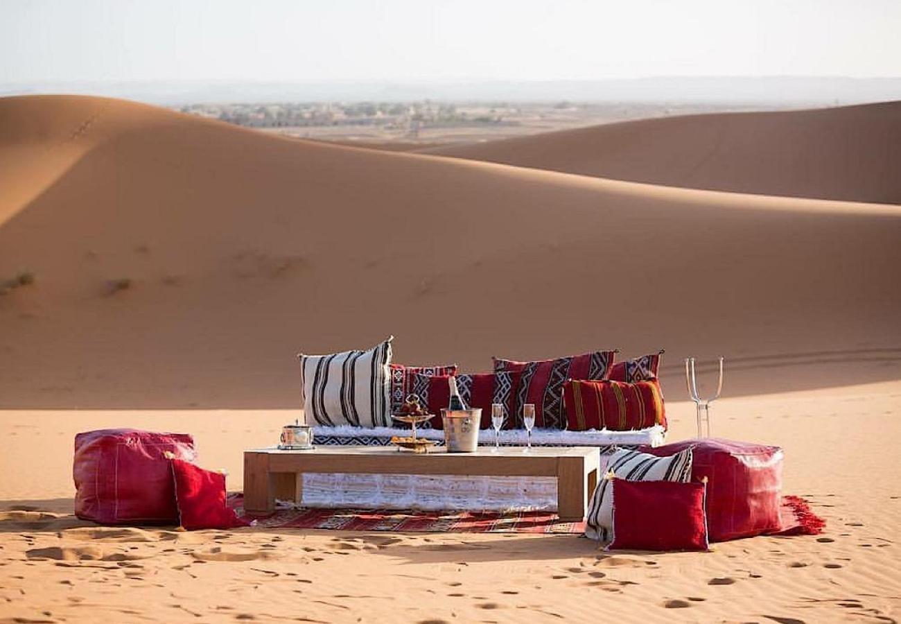Under Stars Desert Camp Мерзуга Екстер'єр фото