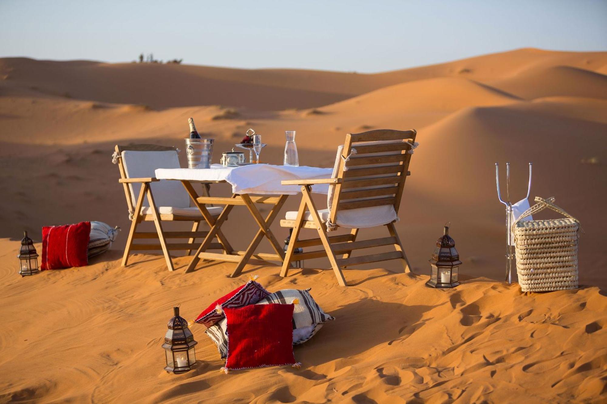 Under Stars Desert Camp Мерзуга Екстер'єр фото