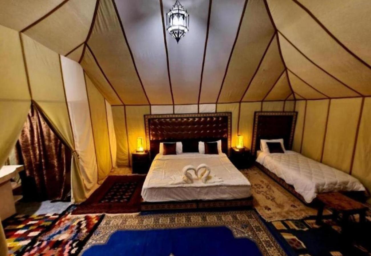 Under Stars Desert Camp Мерзуга Екстер'єр фото