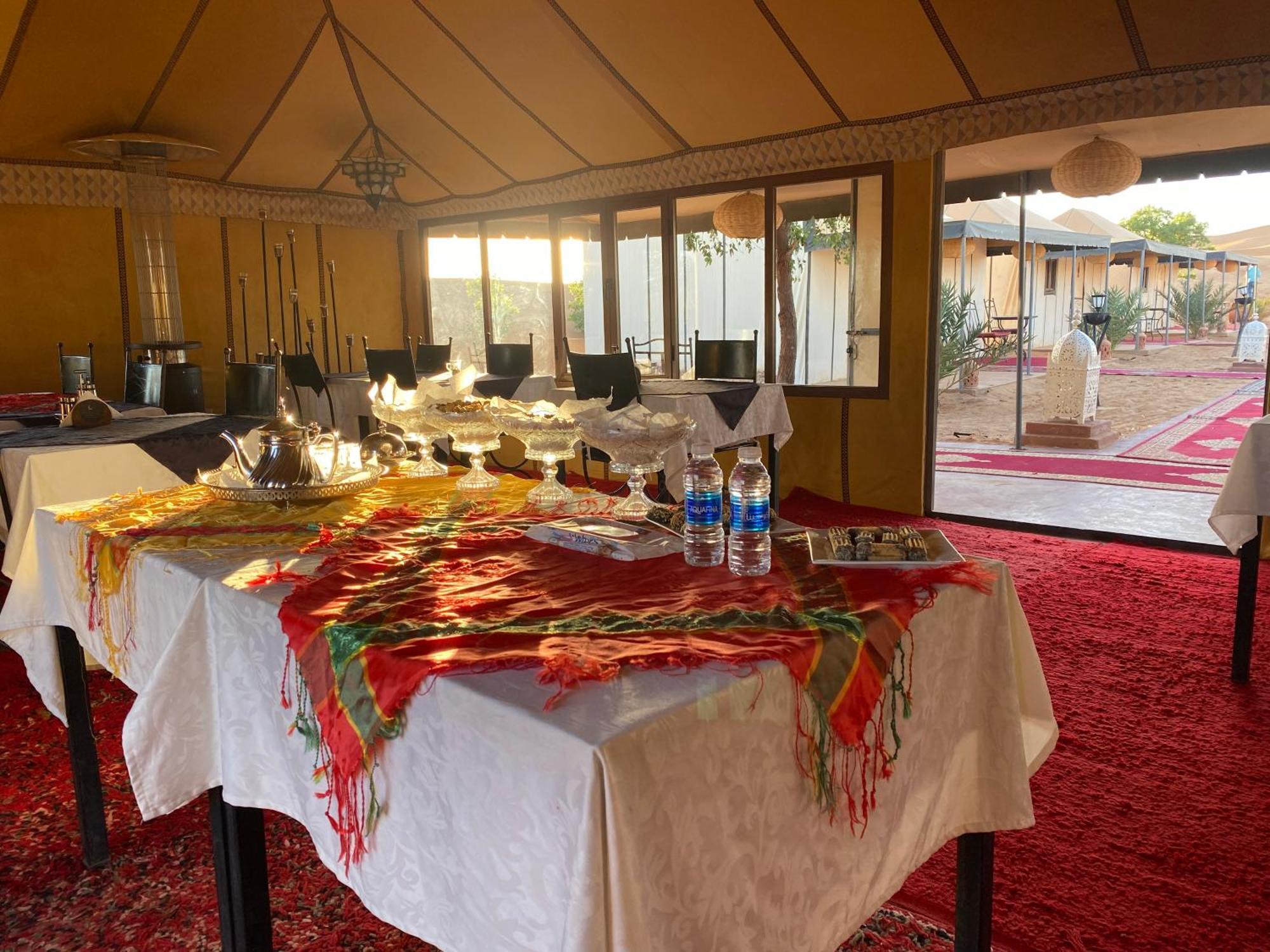 Under Stars Desert Camp Мерзуга Екстер'єр фото
